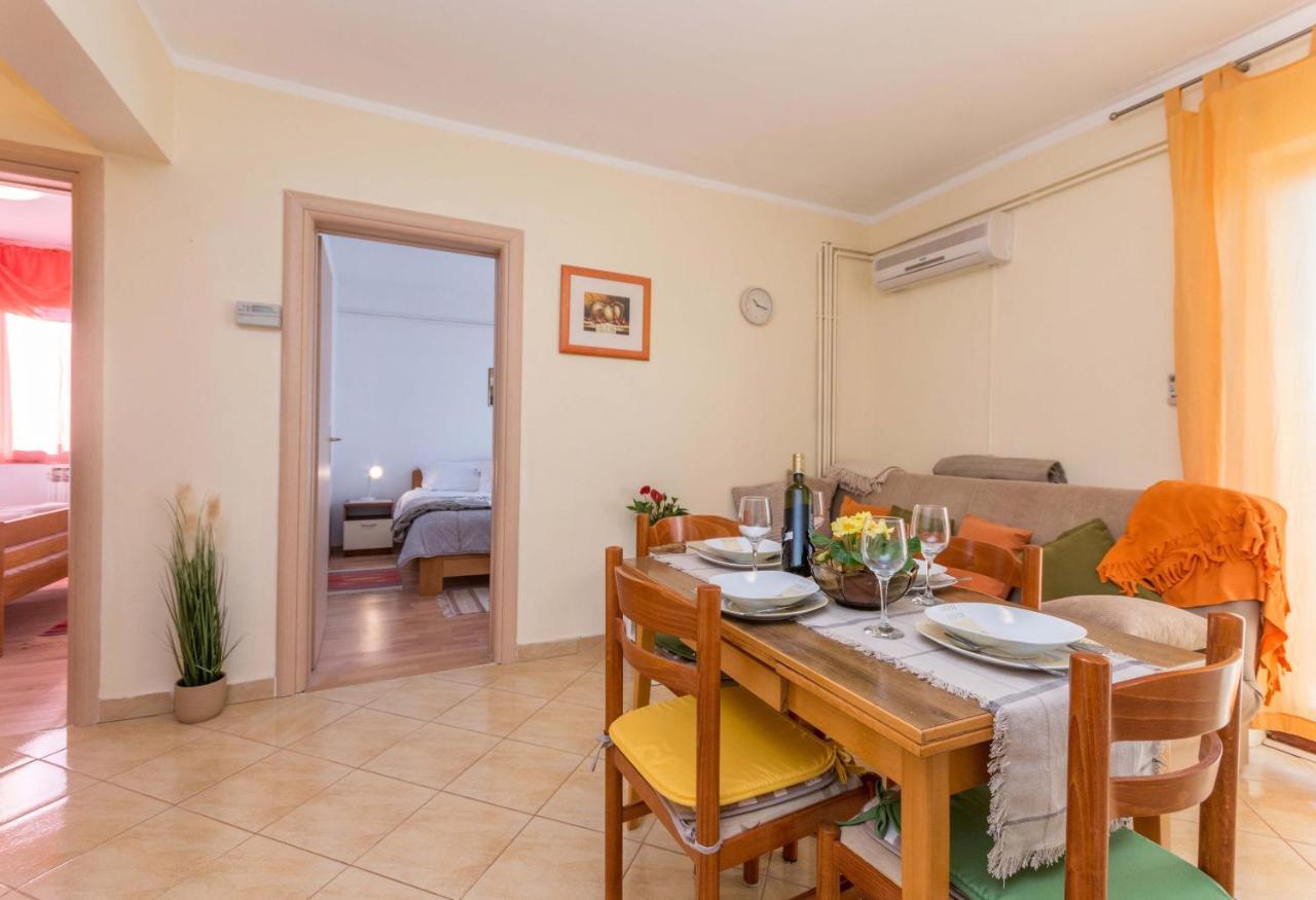 Apartamento Savic Biograd Biograd Na Moru Exterior foto