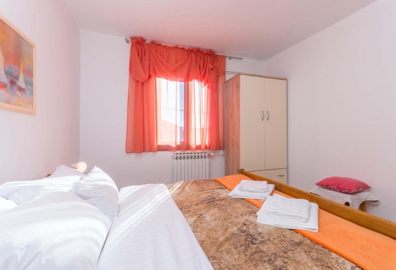 Apartamento Savic Biograd Biograd Na Moru Exterior foto