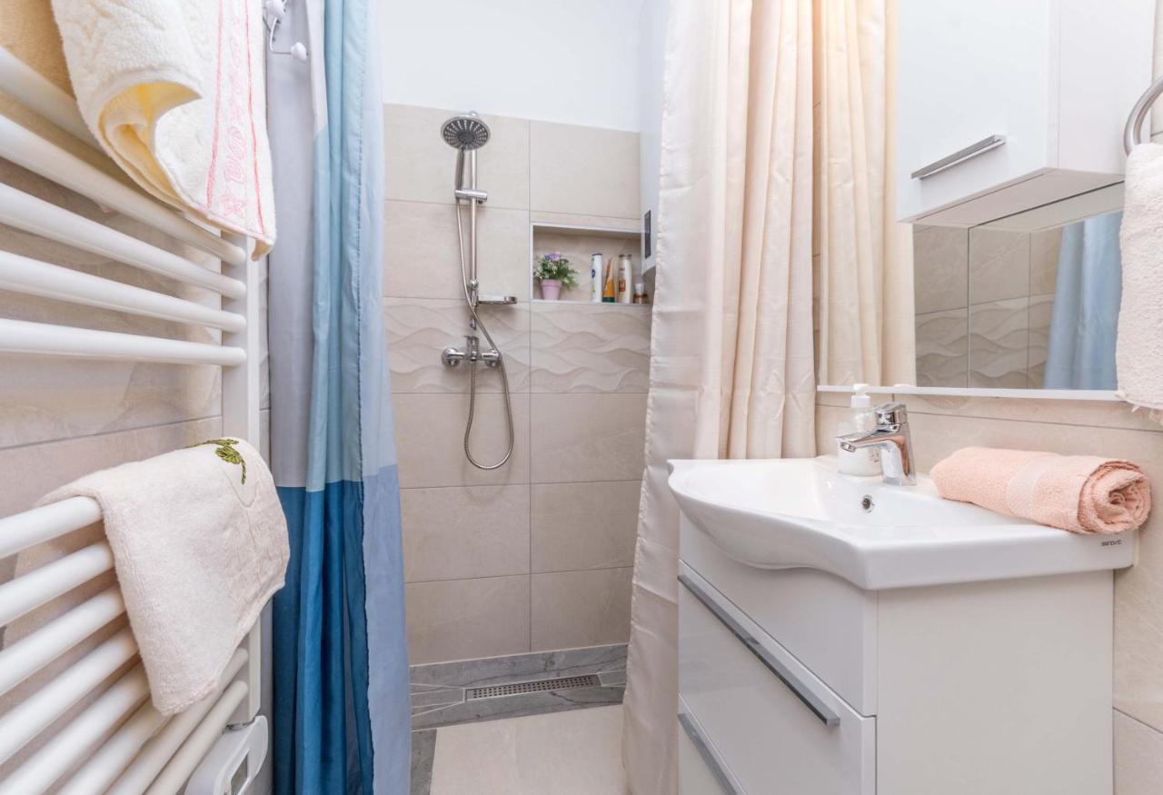Apartamento Savic Biograd Biograd Na Moru Exterior foto